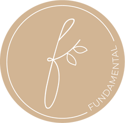 Esto es el logo de Fundamental Jewelry